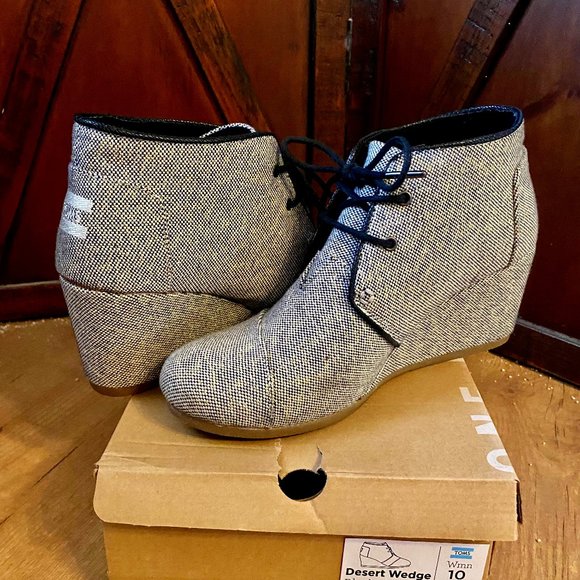 Toms Desert Wedge Metallic Linen Bootie Size 10 - Picture 2 of 10